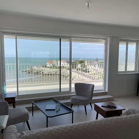 Apartamento Superbe à 10m De La Plage, 2 Terrasses, 3 Chambres, Vue Océan - Fr-1-494-163 Royan